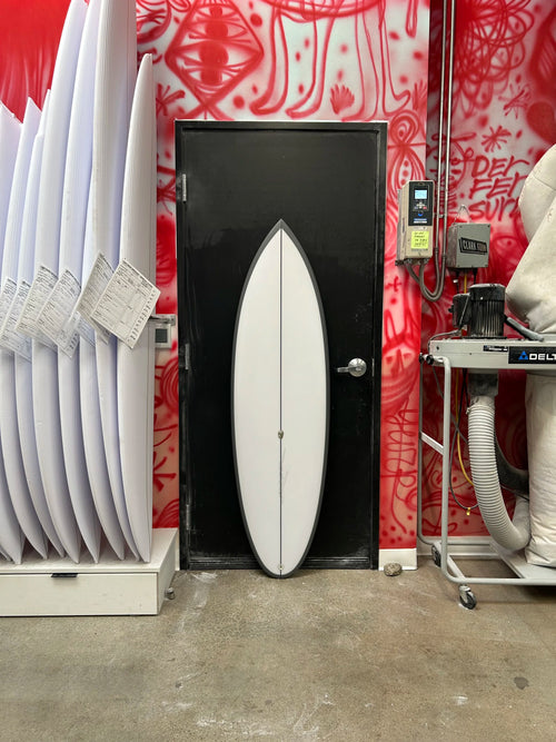 5'8 Cafe Racer 1.0 (Grey)