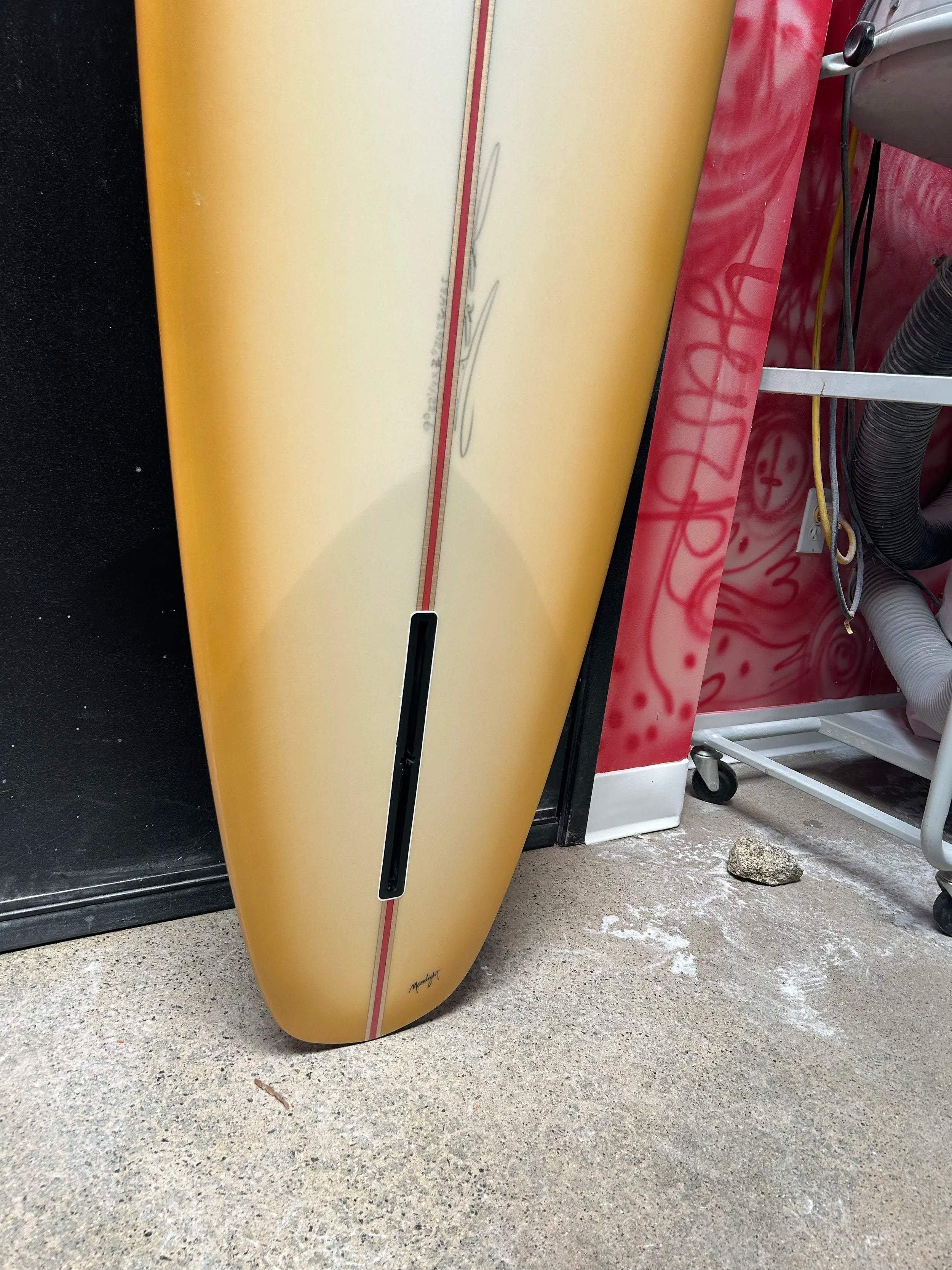 9'0 Ultra Tracker (Marshmallow)