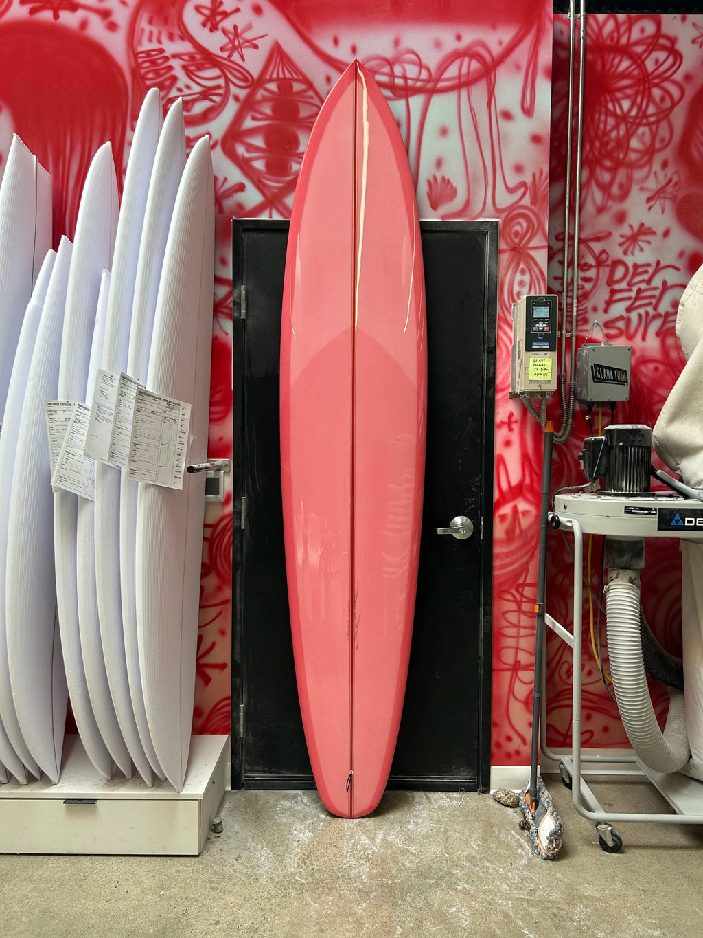 9'0 Ultra Tracker (Pink)